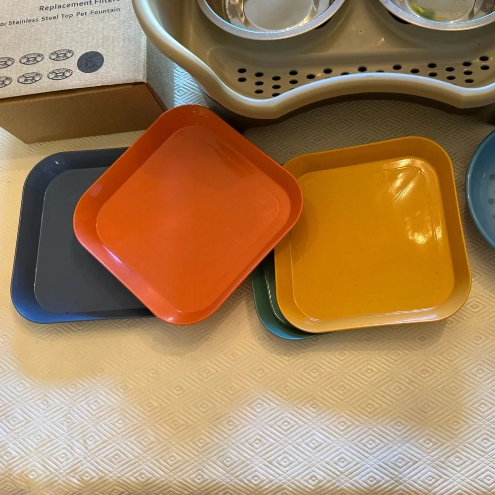 Cat Feeding dishes/bowls